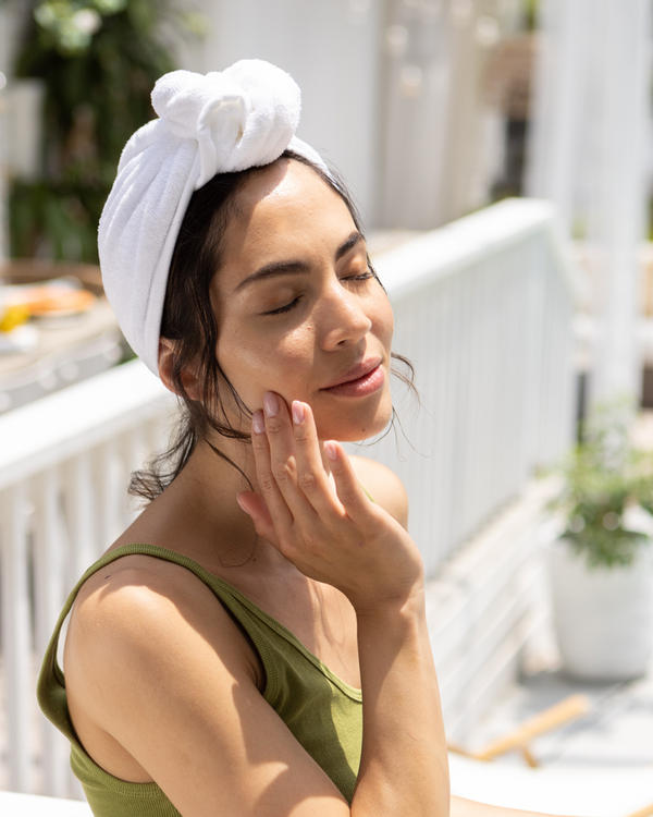 Neck Care: Why it’s Important to take Skincare Down to your Neck